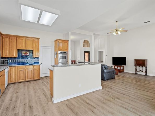 3719  Canon Gate Circle , Carrollton Texas 75007