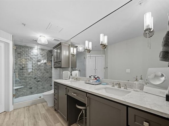 330 E Las Colinas Boulevard E 174, Irving Texas 75039