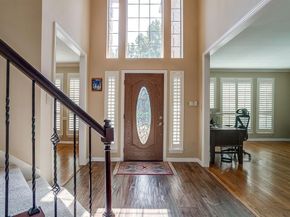 2801  Pomponessett Drive , Arlington Texas 76001