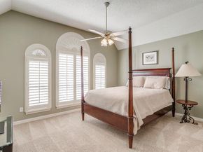 2801  Pomponessett Drive , Arlington Texas 76001