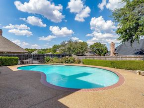 2801  Pomponessett Drive , Arlington Texas 76001