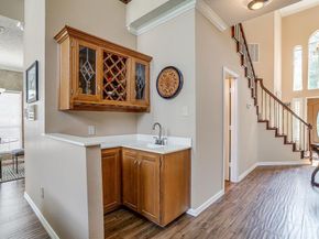 2801  Pomponessett Drive , Arlington Texas 76001