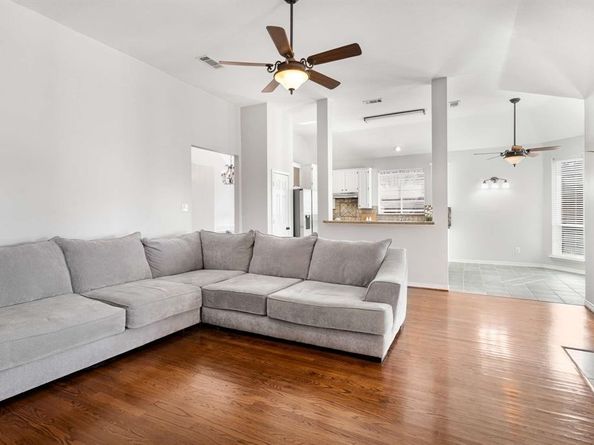 2401  Manchester Drive , Carrollton Texas 75006