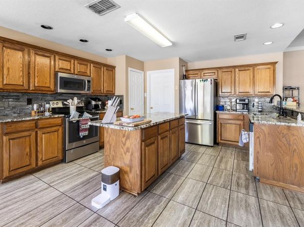 4903  Vaquero Drive , Arlington Texas 76017