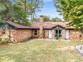 1613  Janice Lane , Fort Worth Texas 76112