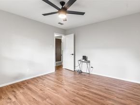 1613  Janice Lane , Fort Worth Texas 76112