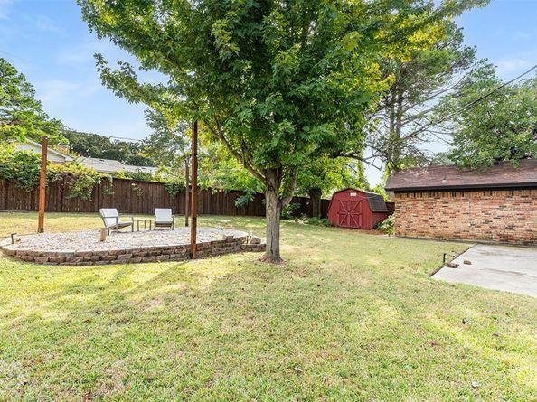 1613  Janice Lane , Fort Worth Texas 76112