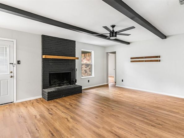 1613  Janice Lane , Fort Worth Texas 76112