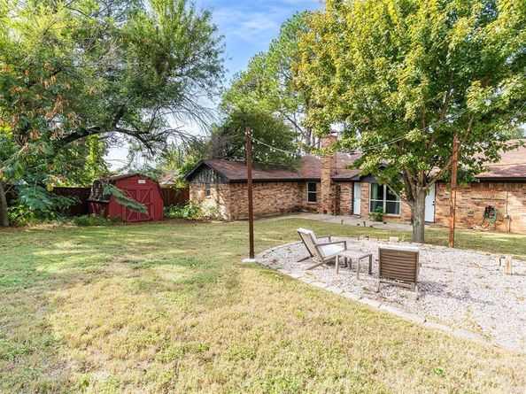 1613  Janice Lane , Fort Worth Texas 76112