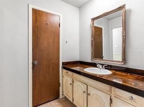 1613  Janice Lane , Fort Worth Texas 76112