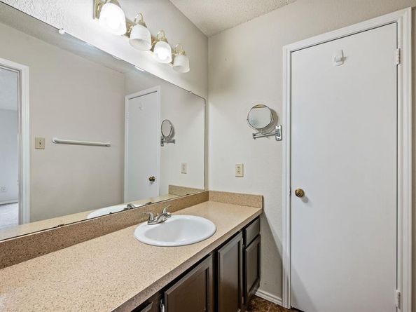 6605  Bluebonnet Drive , Rowlett Texas 75089