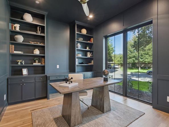 6619  Robin Willow Court , Dallas Texas 75248