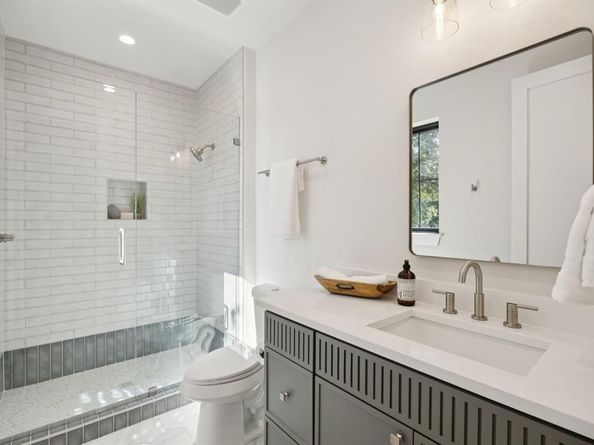 6619  Robin Willow Court , Dallas Texas 75248