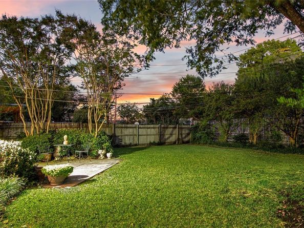 207  Dover Drive , Richardson Texas 75080