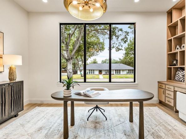 3959  Hockaday Drive , Dallas Texas 75229