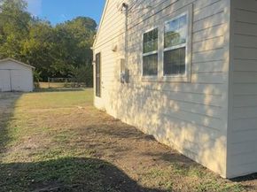 1435 E Ann Arbor Avenue , Dallas Texas 75216