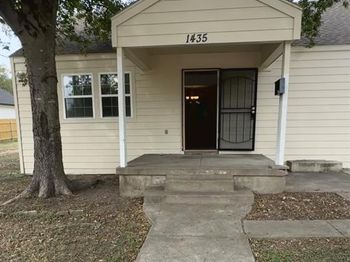 1435 E Ann Arbor Avenue 