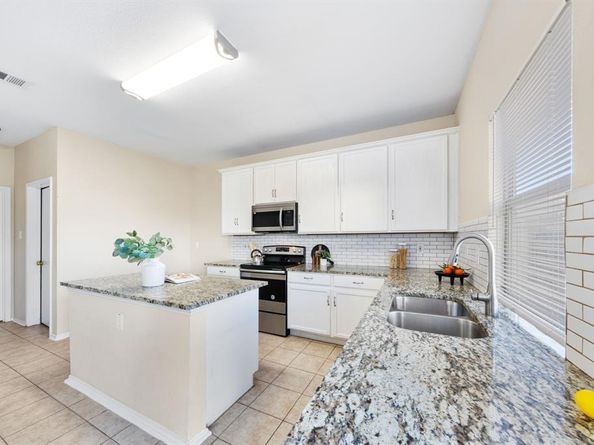 13604  Ponderosa Ranch Road , Fort Worth Texas 76262