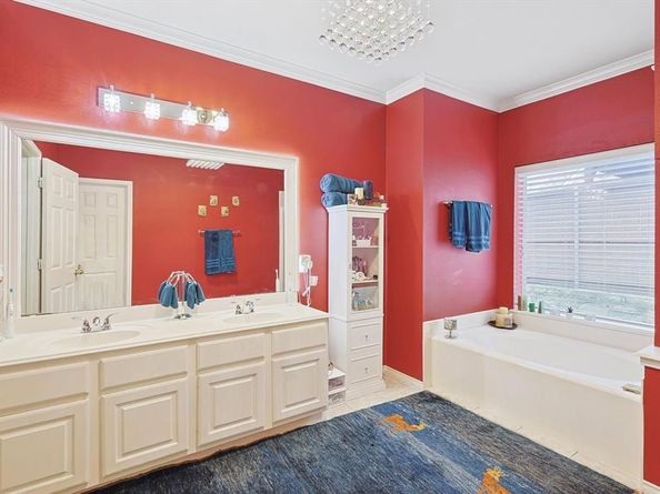 501  Maple Leaf Lane , McKinney Texas 75071