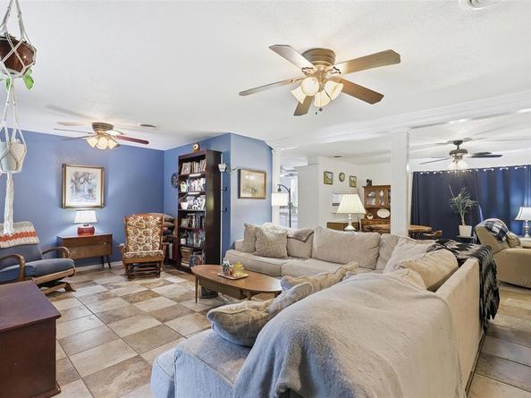 5629  Whitman Avenue , Fort Worth Texas 76133