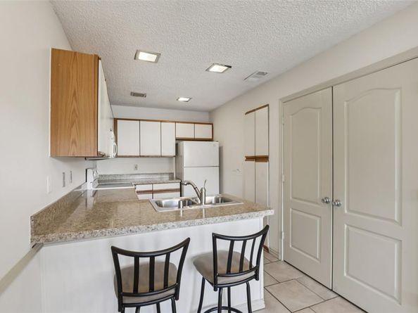 4242 N Capistrano Drive  181, Dallas Texas 75287