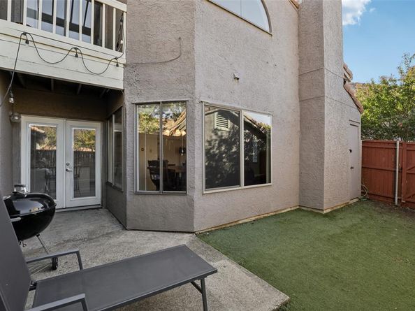 4242 N Capistrano Drive  181, Dallas Texas 75287
