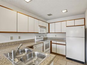 4242 N Capistrano Drive  181, Dallas Texas 75287