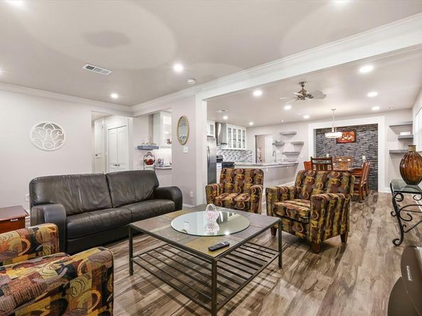 2326  Stanford Street , Garland Texas 75041