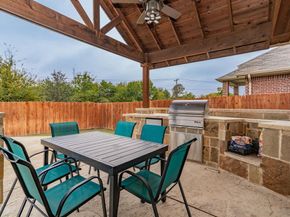 2216  Rosalinda Pass , Fort Worth Texas 76131