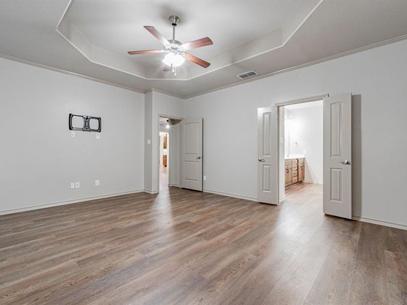 2216  Rosalinda Pass , Fort Worth Texas 76131