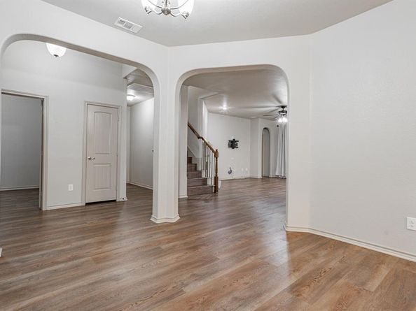 2216  Rosalinda Pass , Fort Worth Texas 76131