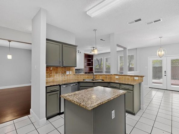 4900  Lodgepole Lane , Fort Worth Texas 76137