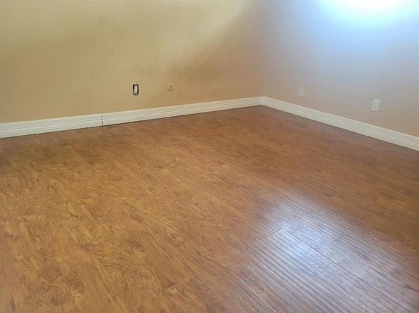 734  Sceptre  , Garland Texas 75043