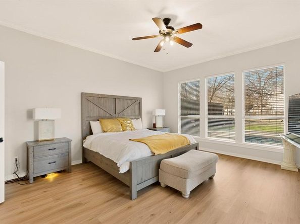 618  Oak Tree Cove , Cedar Hill Texas 75104