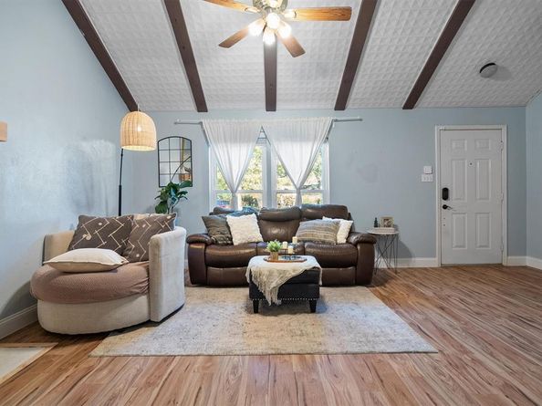 832  Foxwood Place , Lewisville Texas 75067