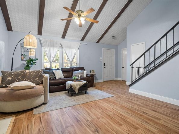 832  Foxwood Place , Lewisville Texas 75067