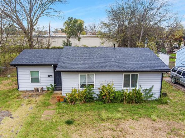 315  Rea Avenue , Lancaster Texas 75146