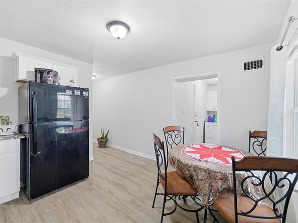 315  Rea Avenue , Lancaster Texas 75146