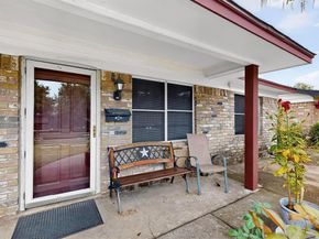 2210  Starlite Lane , Irving Texas 75061