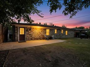 2210  Starlite Lane , Irving Texas 75061