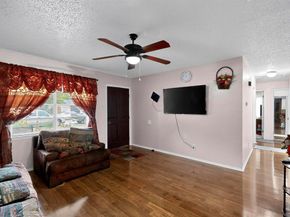 2210  Starlite Lane , Irving Texas 75061