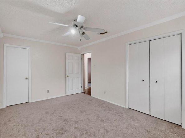 2210  Starlite Lane , Irving Texas 75061