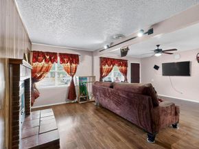 2210  Starlite Lane , Irving Texas 75061