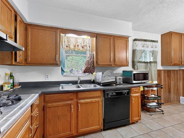 2210  Starlite Lane , Irving Texas 75061