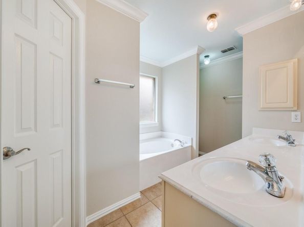 5400  Raincrest Drive , McKinney Texas 75071