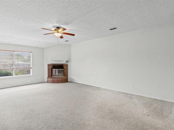 7109  Lost Horizon Drive , Benbrook Texas 76126