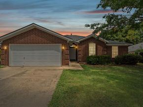 7109  Lost Horizon Drive , Benbrook Texas 76126