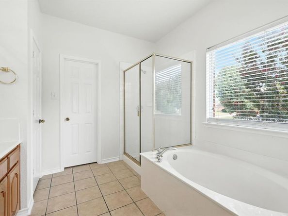 1405  Kingsley Drive , Allen Texas 75013