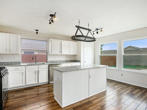 3512  Paladin Place , Fort Worth Texas 76137