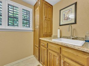 401  Canyon Creek Trail , Fort Worth Texas 76112